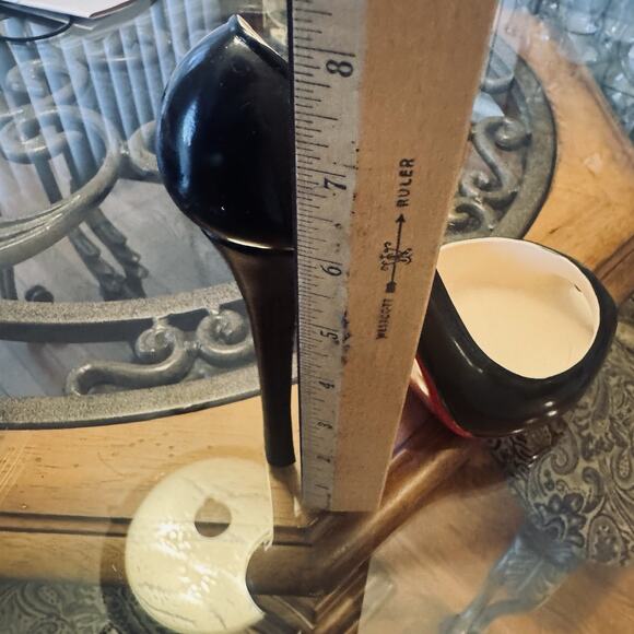 Wild Eye Designs High Heel Wine Bottle Holder Red Sole Shoe Kitchen Bar Decor - Picture 7 of 8